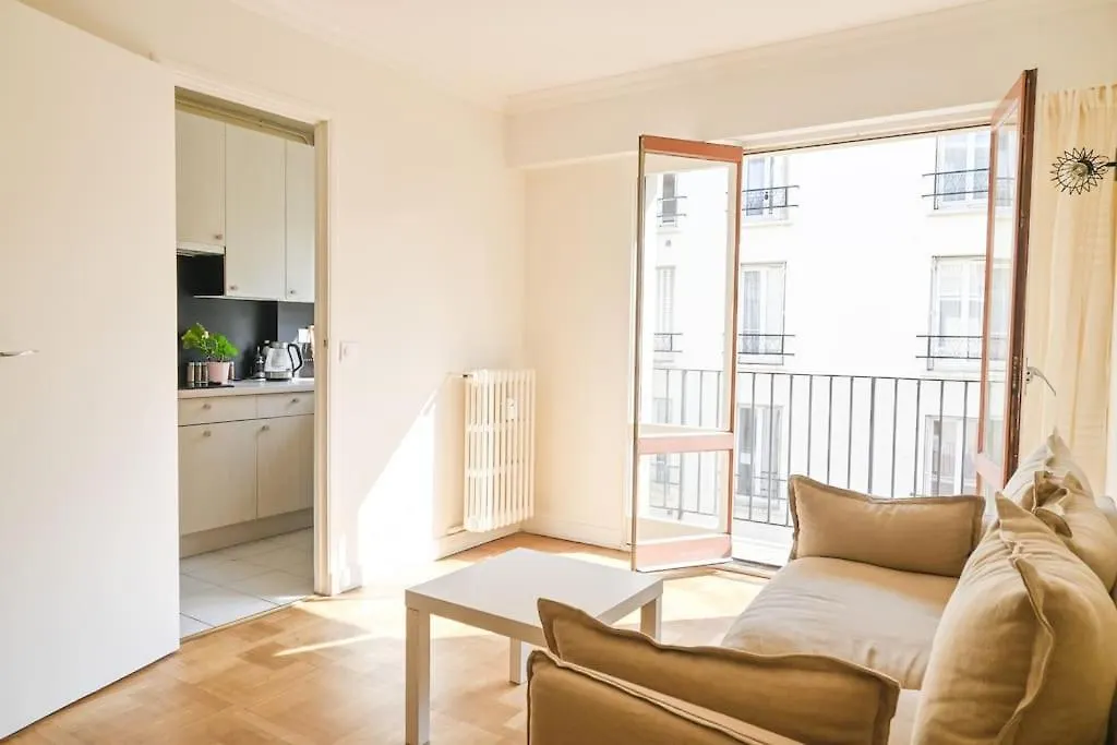 Apartman A *